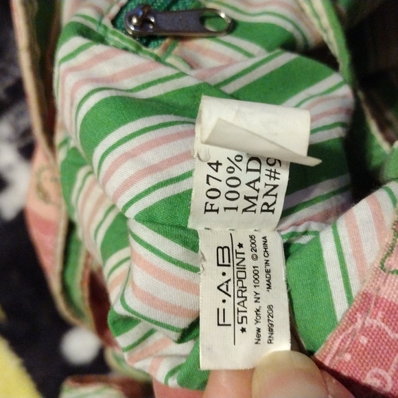 Hello Kitty HOBO Bag - Picture 10 of 11